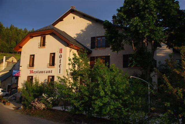 Отель La Ferme Du Bois Barbu Виллар-де-Ланс Экстерьер фото